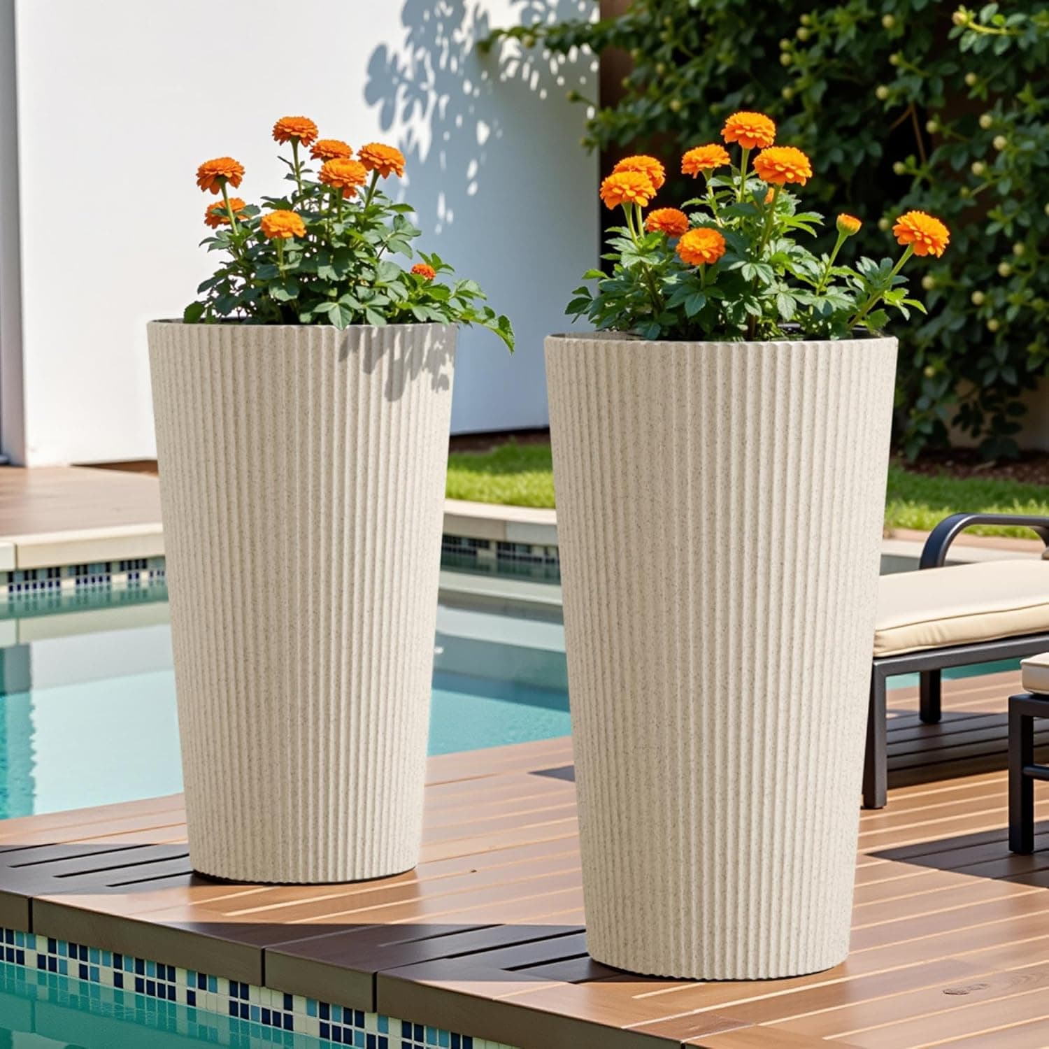 Diyfire 23.6" Tall Plastic Planters Set of 2 with Drainage Hole
